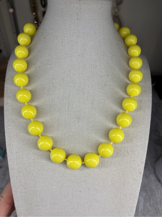 Jewelry - Vintage Hong Kong Bright Yellow Necklace Lucite Jewelry Colorful signed